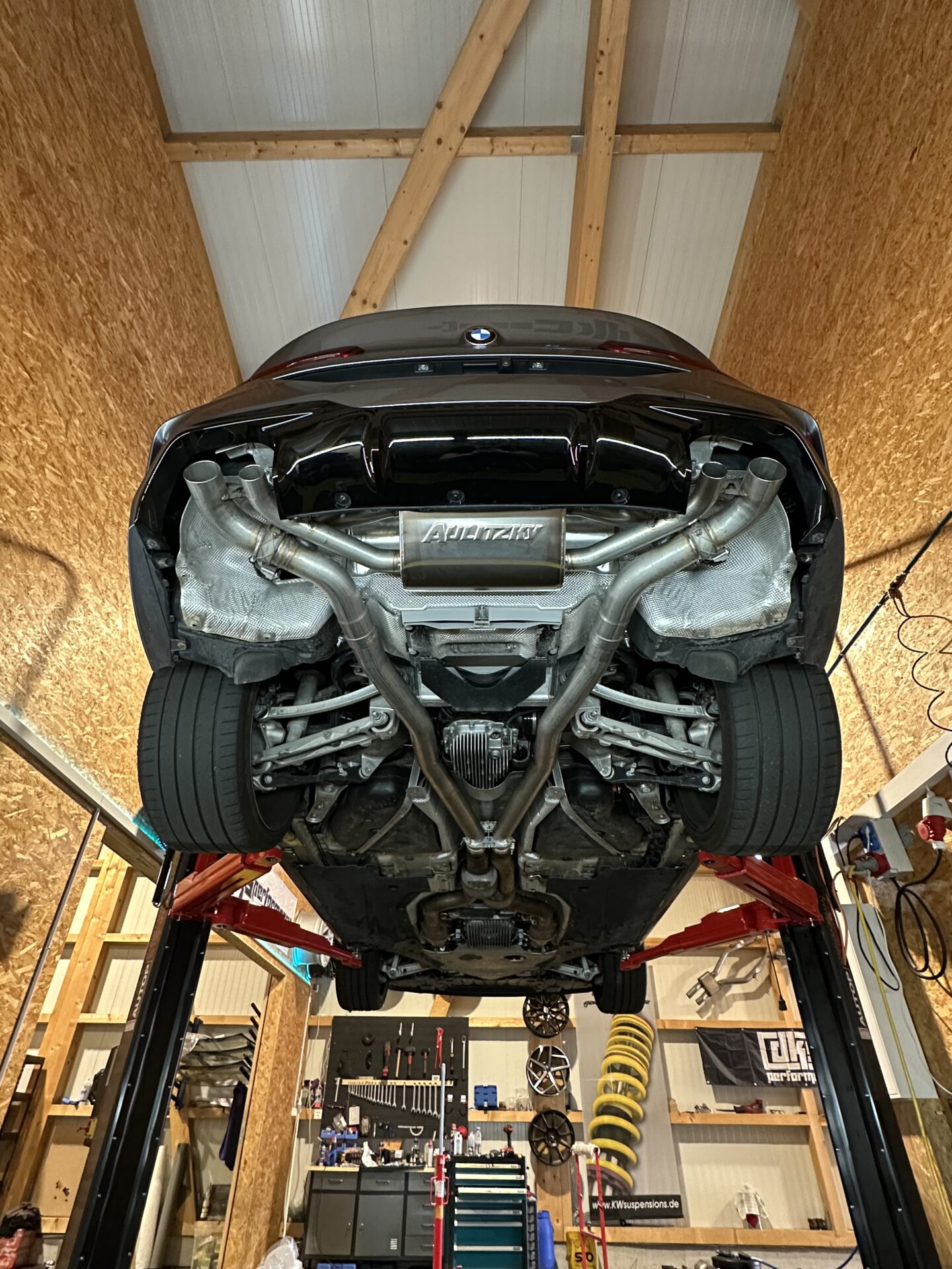 Aulitzky Exhaust | ECE Abgasanlage ab Kat/OPF mit Klappensteuerung | BMW M8 inkl. Competition (F92) S63 - DKS Performance Aulitzky Exhaust | ECE Abgasanlage ab Kat/OPF mit Klappensteuerung | BMW M8 inkl. Competition (F92) S63 - DKS Performance