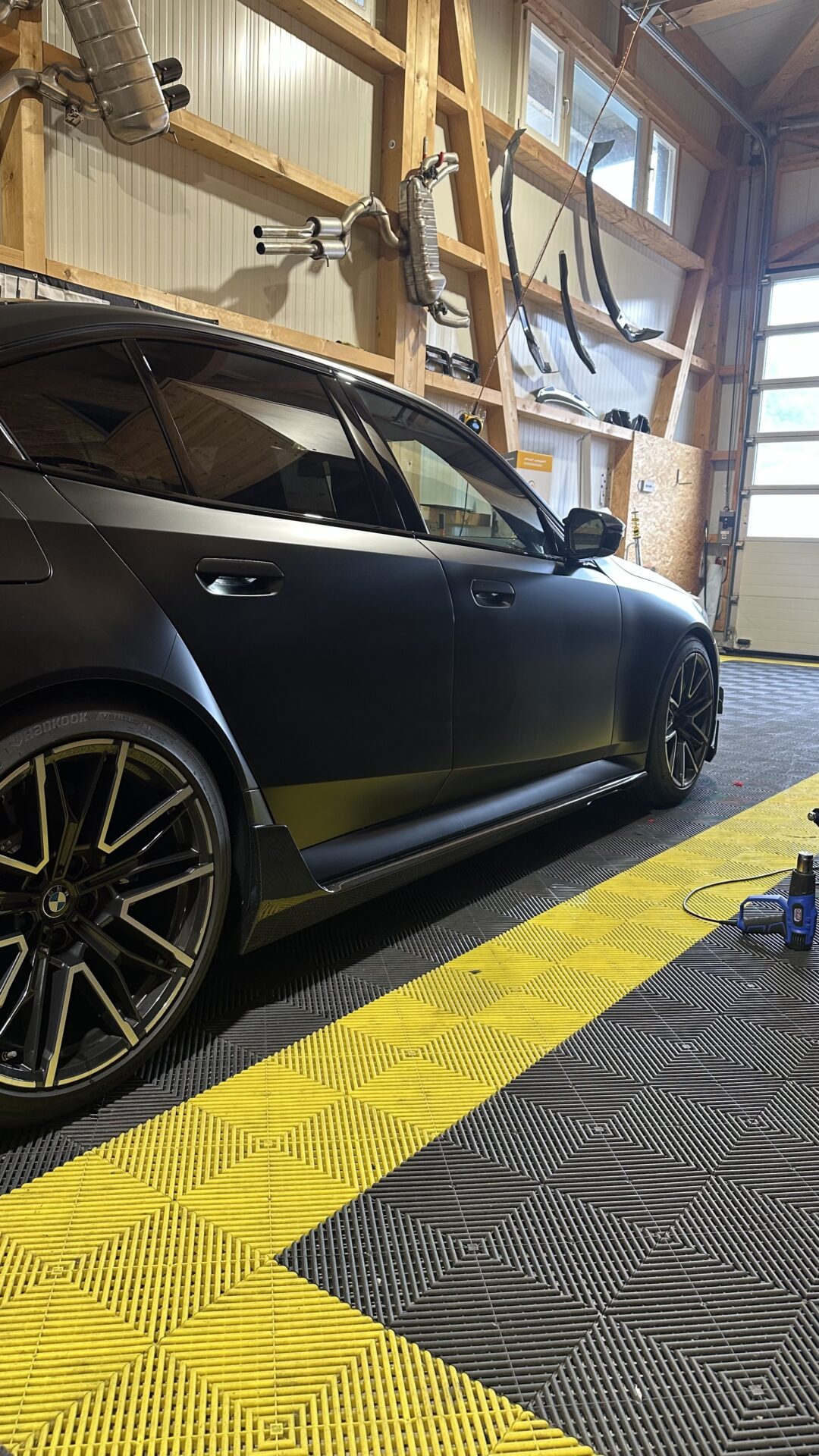 SQ-Style Seitenschweller passend für G90/G99 - DKS Performance 3 SQ-Style Seitenschweller passend für G90/G99 - DKS Performance 3