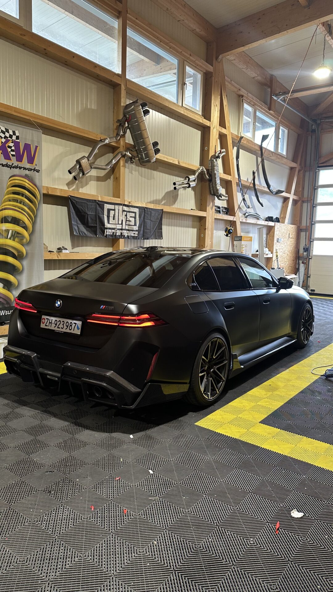 SQ-Style Seitenschweller passend für G90/G99 - DKS Performance 4 SQ-Style Seitenschweller passend für G90/G99 - DKS Performance 4