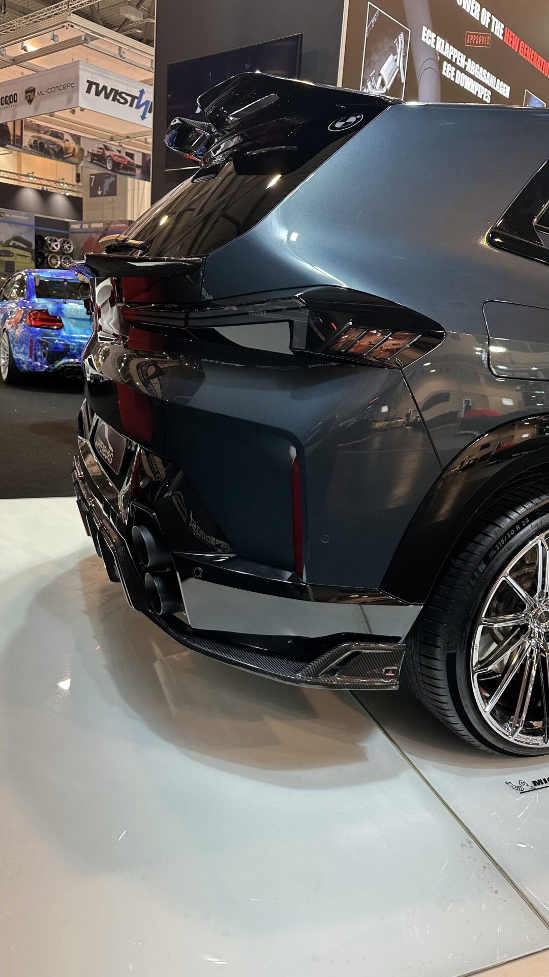 Carbon Diffusor A-Style passend für BMW XM - DKS Performance 1