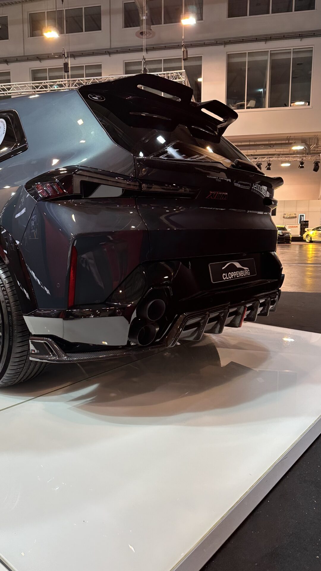 Carbon Diffusor A-Style passend für BMW XM - DKS Performance 2 Carbon Diffusor A-Style passend für BMW XM - DKS Performance 2