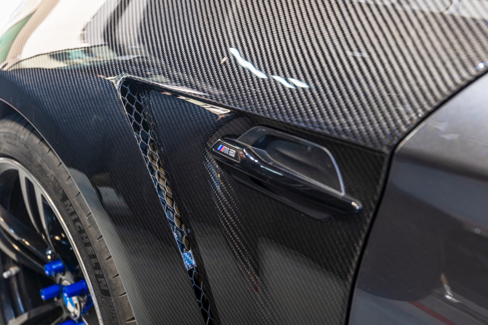 Carbon Kotflügel passend für F87 M2 - DKS Performance 1 Carbon Kotflügel passend für F87 M2 - DKS Performance 1