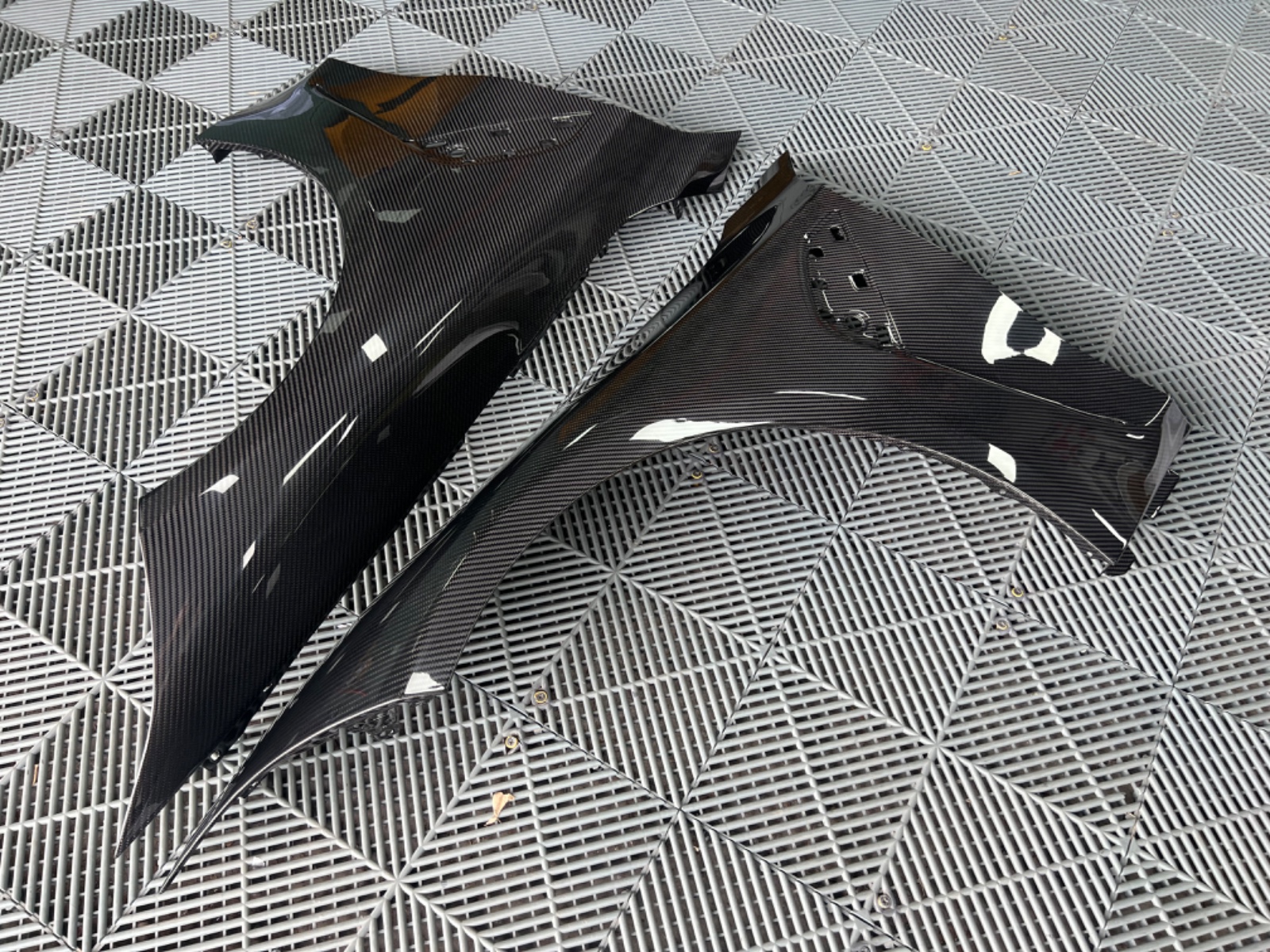 Carbon Kotflügel V1 passend für G80/G81 - M3 - DKS Performance 2 Carbon Kotflügel V1 passend für G80/G81 - M3 - DKS Performance 2