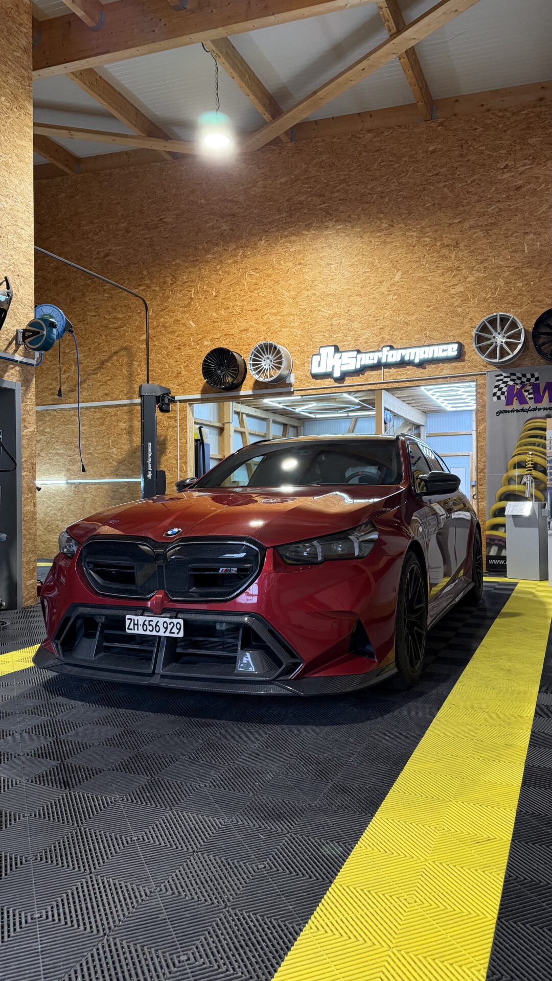 Spurverbreiterungen Set 12mm / 5x132 / 66,6mm | passend für BMW M5/XM (G90/G99/G09) | Aulitzky Tuning - DKS Performance 1 Spurverbreiterungen Set 12mm / 5x132 / 66,6mm | passend für BMW M5/XM (G90/G99/G09) | Aulitzky Tuning - DKS Performance 1